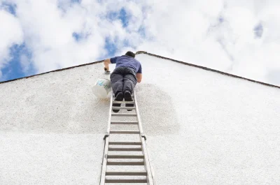 Peinture extérieure à Crosville-la-Vieille — façades et ravalement